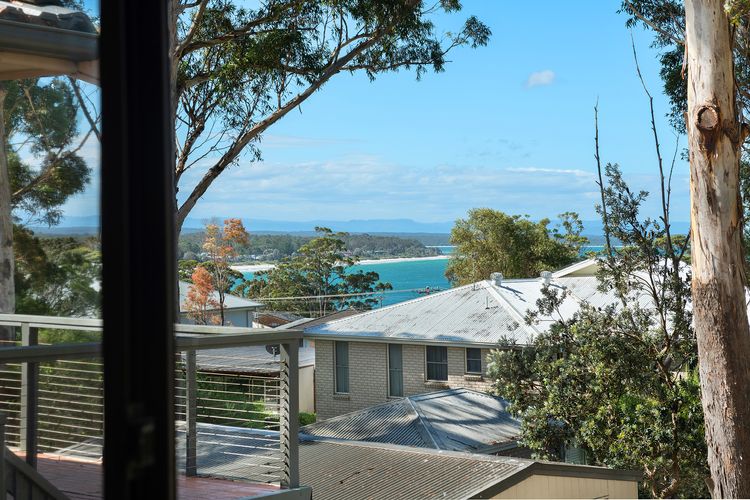 Palm House Vincentia + Linen + Walk 2 Beach + WiFi