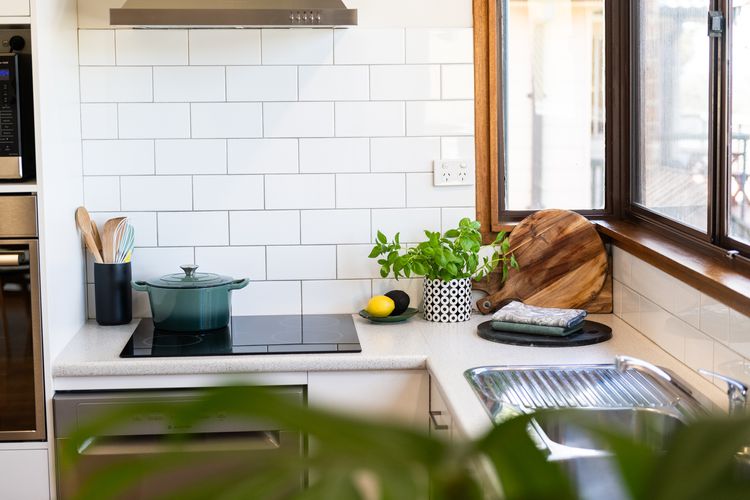 Palm House Vincentia + Linen + Walk 2 Beach + WiFi