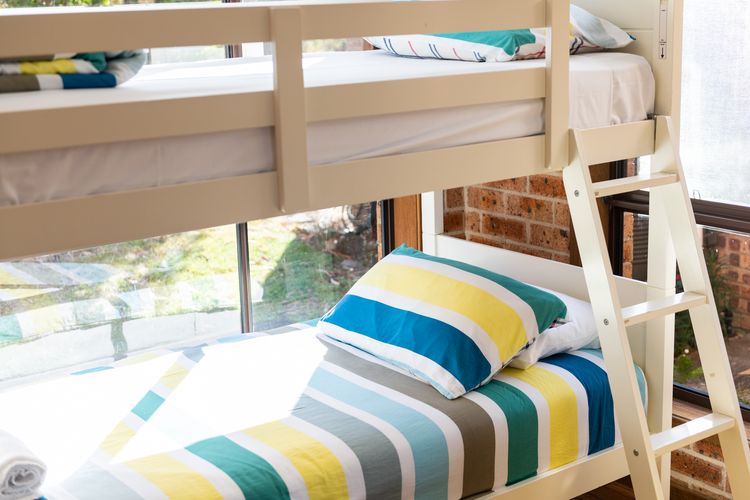 Palm House Vincentia + Linen + Walk 2 Beach + WiFi