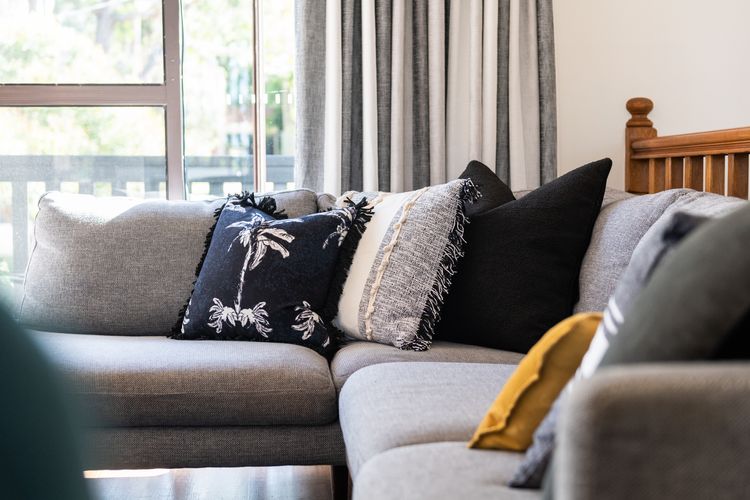 Palm House Vincentia + Linen + Walk 2 Beach + WiFi