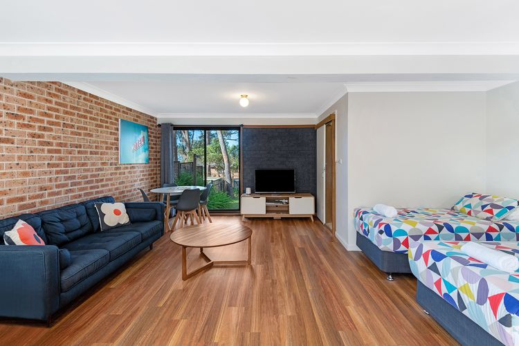 Palm House Vincentia + Linen + Walk 2 Beach + WiFi