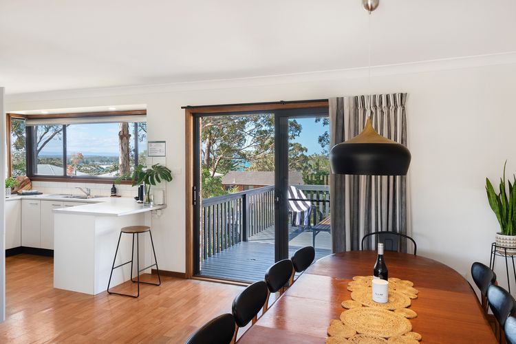 Palm House Vincentia + Linen + Walk 2 Beach + WiFi