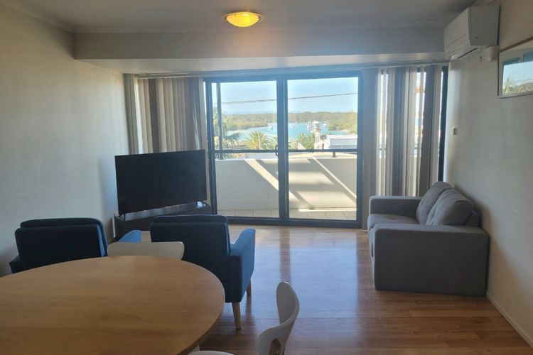 Holiday In Husky – 2 Bedroom Apartment located in the centre of town