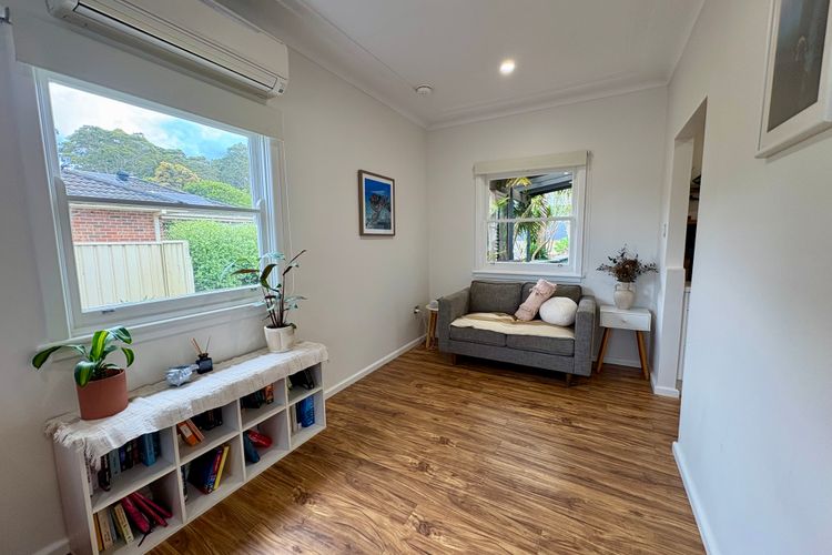 Dusky Whaler – Pet Friendly