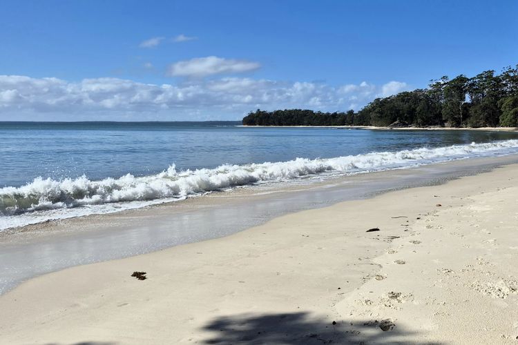 Shack No. 5  A Quirky, Retro Beach Escape in Jervis Bay!