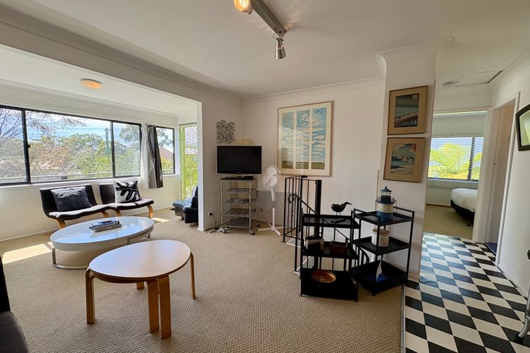 Shack No. 5  A Quirky, Retro Beach Escape in Jervis Bay!