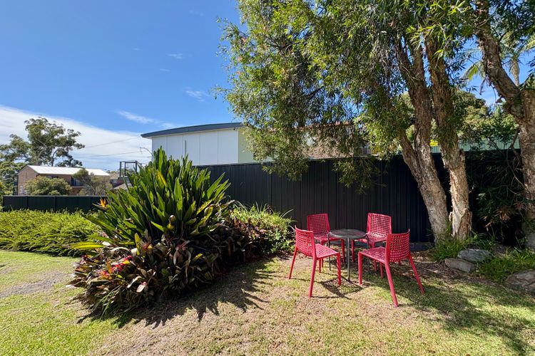 Shack No. 5  A Quirky, Retro Beach Escape in Jervis Bay!