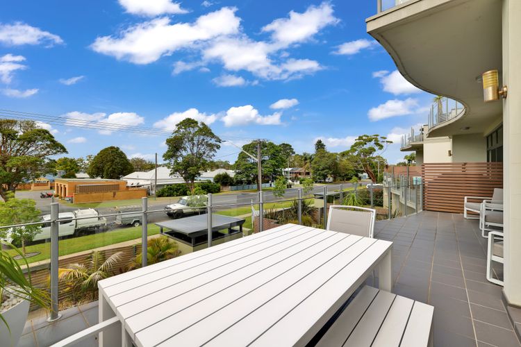 Waves – Luxury 3 Bedroom Apartment walk to everything
