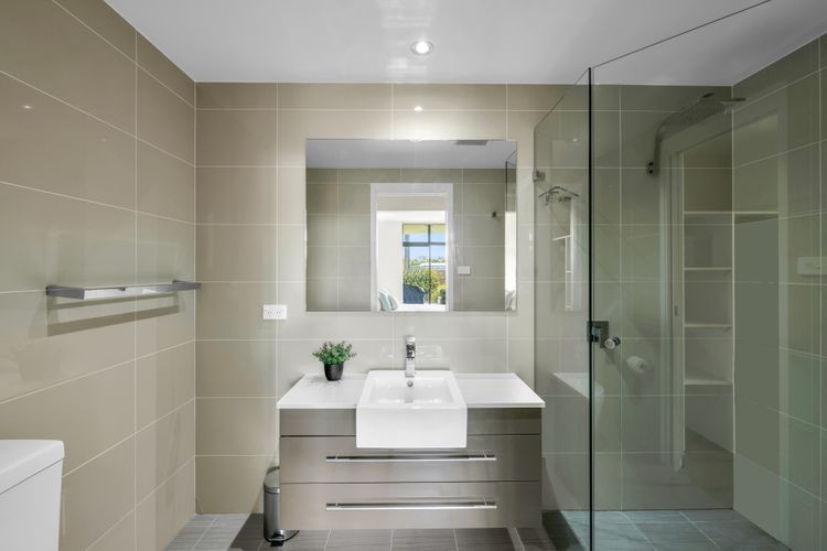 Our Beach House at Husky – Stay for 3 Pay for 2! Coastal Couples Escape