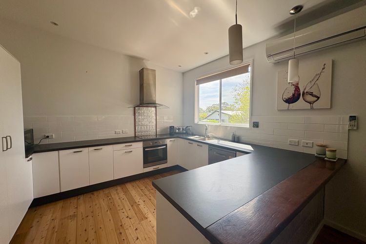 Seabreeze Cottage – Cosy Couples Retreat Stay by the Beach