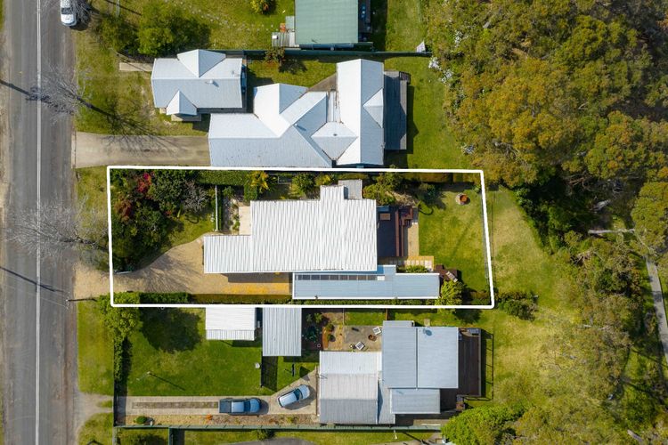 Stargazer Cottage Waterfront Reserve with Private Studio