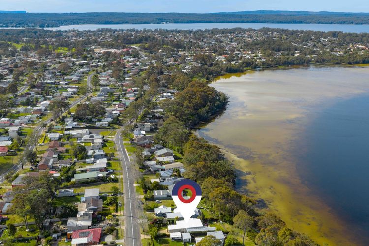 Stargazer Cottage Waterfront Reserve with Private Studio