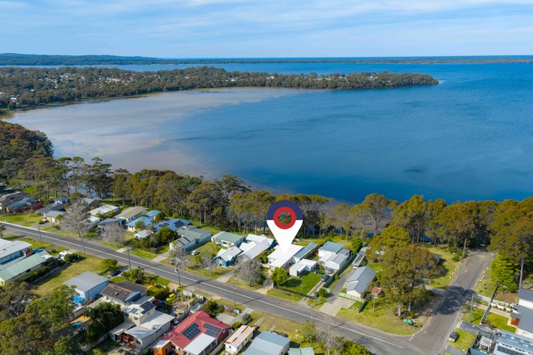 Stargazer Cottage Waterfront Reserve with Private Studio