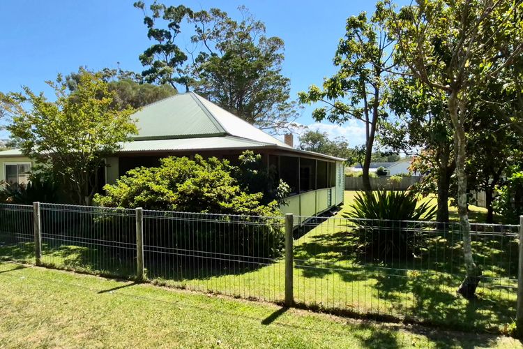 Currambene Retro Retreat – 100m to the main street of Huskisson