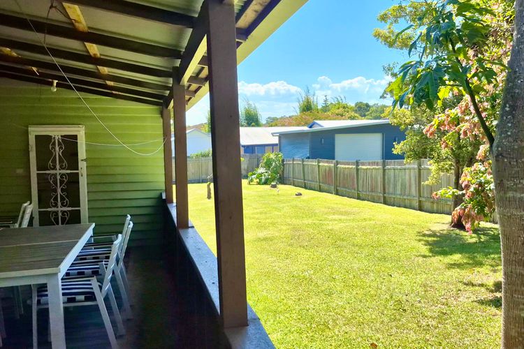 Currambene Retro Retreat – 100m to the main street of Huskisson