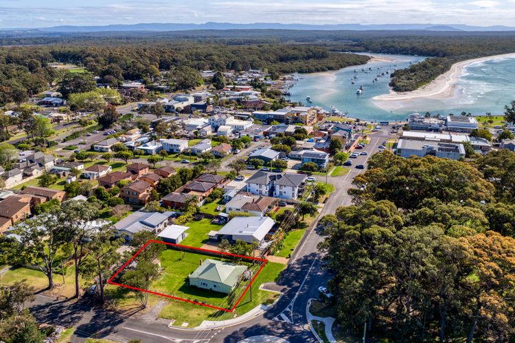 Currambene Retro Retreat – 100m to the main street of Huskisson