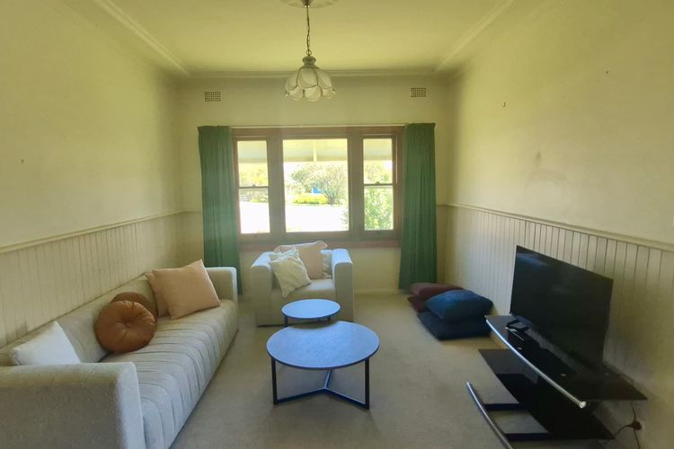 Currambene Retro Retreat – 100m to the main street of Huskisson