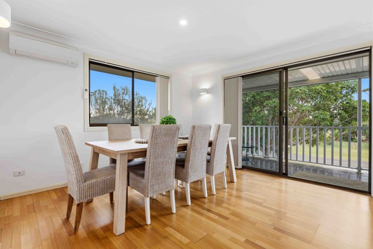 Berry Beach House – Spacious Dual Living Retreat in Vincentia