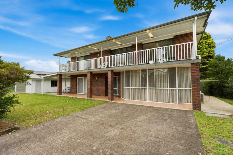 Berry Beach House – Spacious Dual Living Retreat in Vincentia