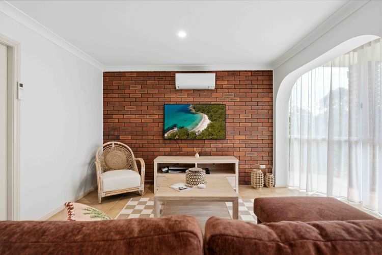 Berry Beach House – Spacious Dual Living Retreat in Vincentia
