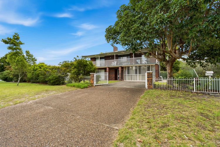 Berry Beach House – Spacious Dual Living Retreat in Vincentia
