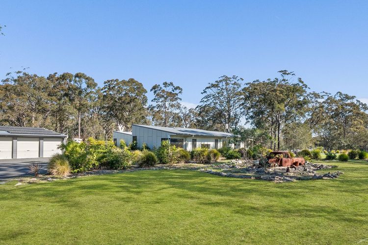 The Homestead Tomerong by Book Jervis Bay
