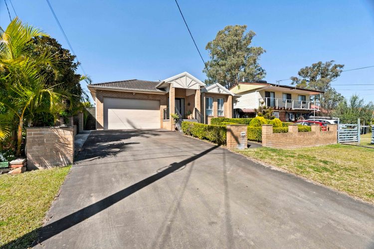The Sanctuary House By Book Jervis Bay