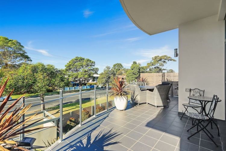 Aqua Shores 3 Bedroom –  Newly renovated with WIFI, Linen, Netflix and AC