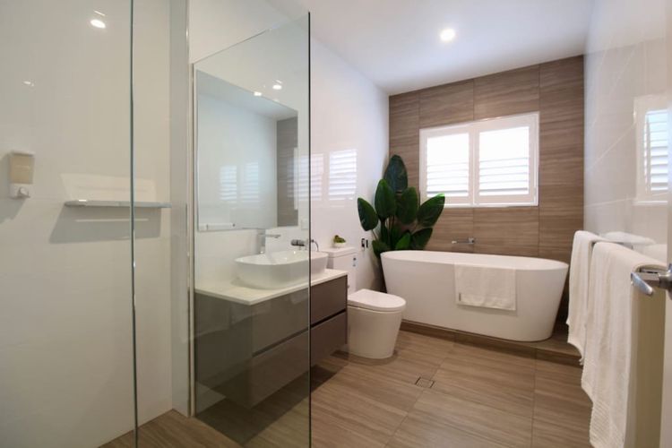 Avalon Apartment – Heart of Huskisson (Free WIFI, Linen, A/C, Netflix & Garage)