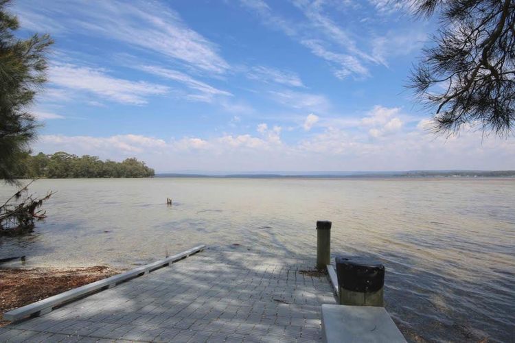 Basin Breeze – Sanctuary point – DIRECT ACCESS TO THE WATER