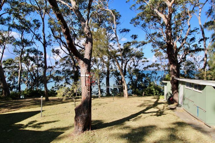 Basin Breeze – Sanctuary point – DIRECT ACCESS TO THE WATER