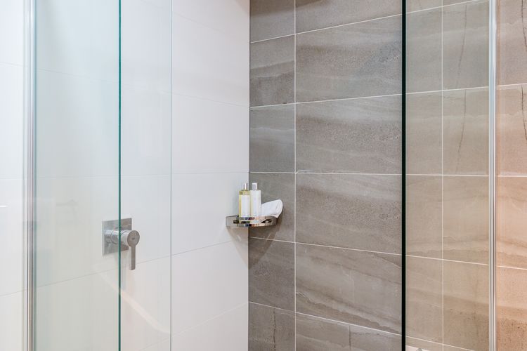 Ishtar Apartment 4- Best Water Views