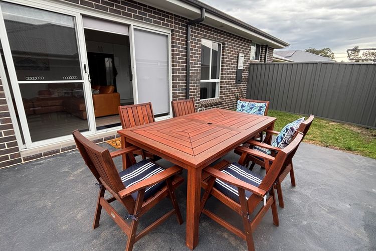 Blue Water Lane Apartment – Stylish Coastal Retreat for Two