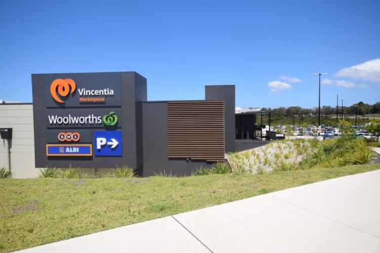 Blue Water Lane Apartment – Stylish Coastal Retreat for Two