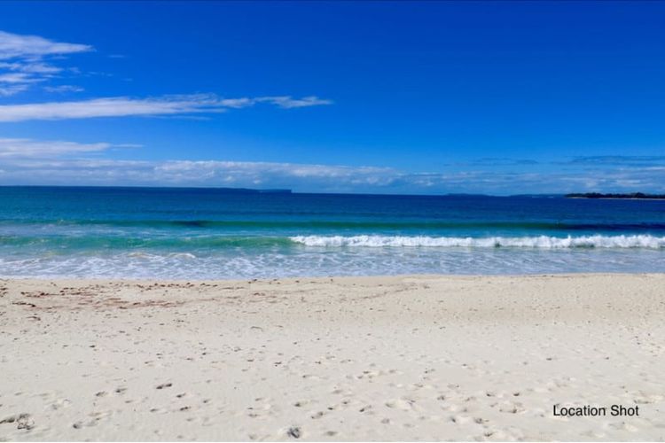 Blue Water Lane Apartment – Stylish Coastal Retreat for Two