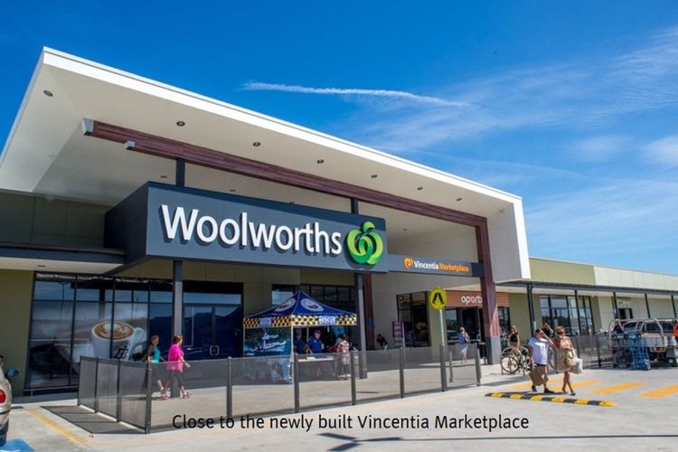 Blue Water Lane Apartment – Stylish Coastal Retreat for Two