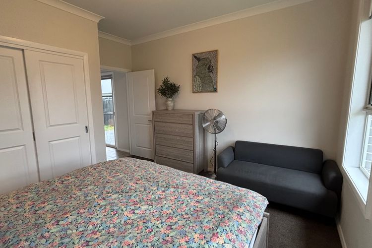 Blue Water Lane Apartment – Stylish Coastal Retreat for Two