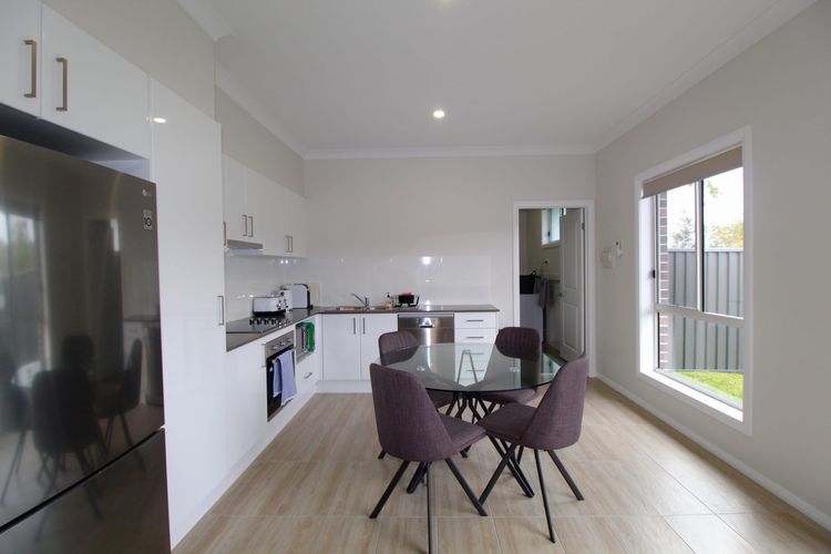 Blue Water Lane Apartment – Stylish Coastal Retreat for Two