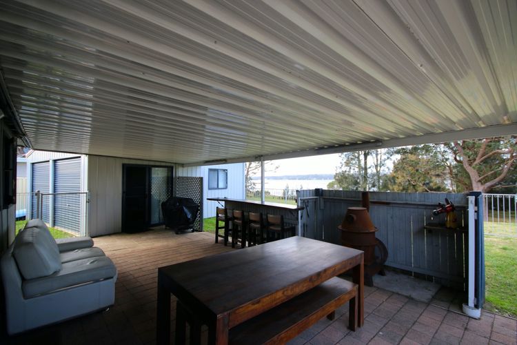 By The Water – Sanctuary Point , NSW – PET FRIENDLY