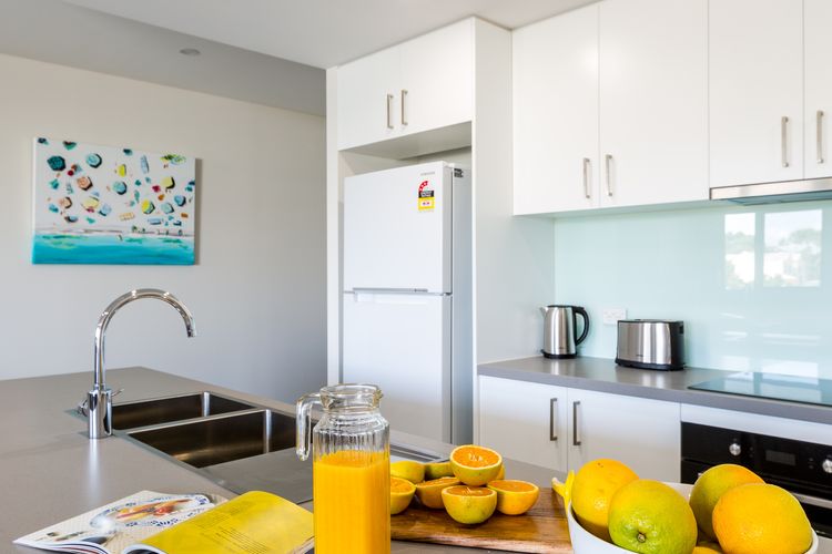 Ishtar Apartment 5- Water Views