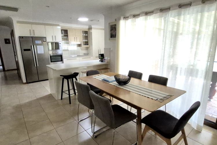 Coastal Getaway – Free WIFI, linen & GAMES ROOM