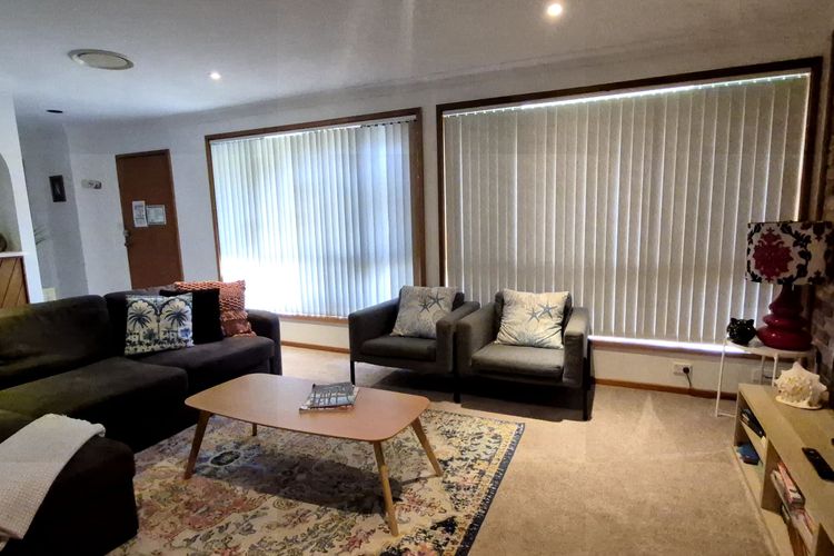 Coastal Getaway – Free WIFI, linen & GAMES ROOM