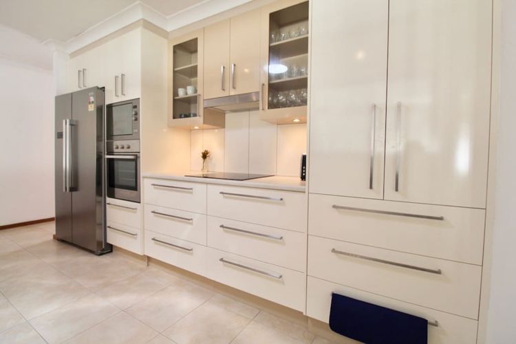 Coastal Getaway – Free WIFI, linen & GAMES ROOM