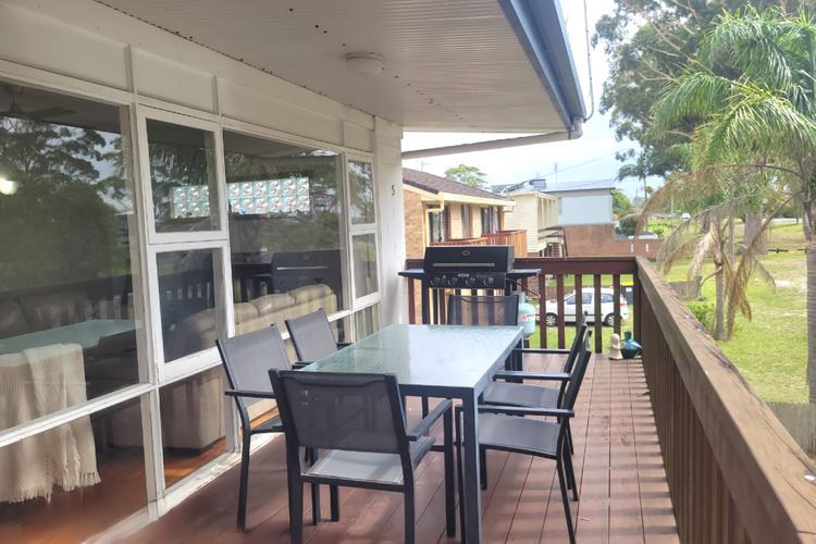 Del Mare Vincentia – 2 Bedroom Unit only 200m from the beach!