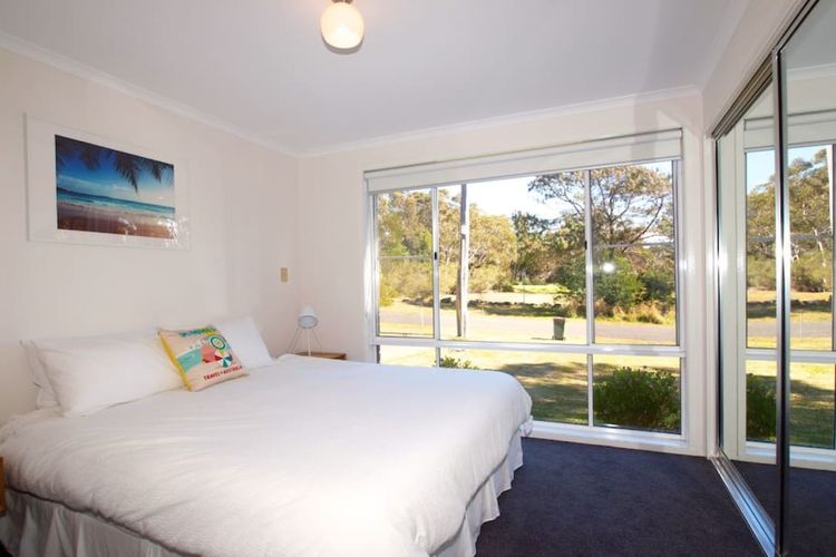 Home and Away – GOLF COURSE VIEWS – Ducted Air Conditioning