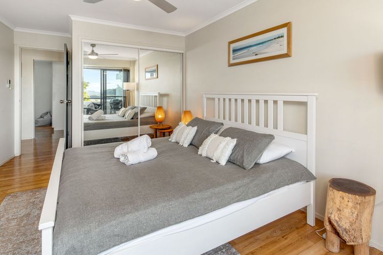 Husky Oasis – CENTRE OF HUSKISSON –