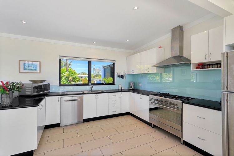 Beachfront Haven On Collingwood Beach