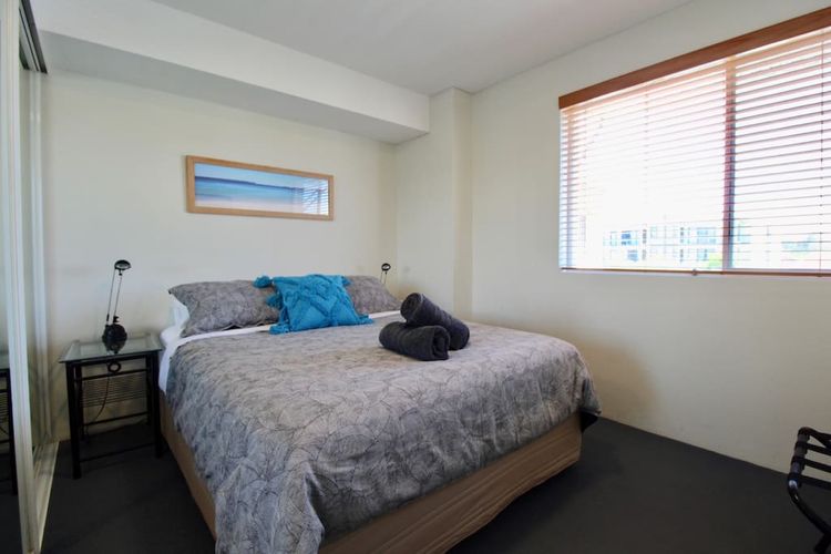 SIMPLY THE BEST by Book Jervis Bay Waterviews over the park