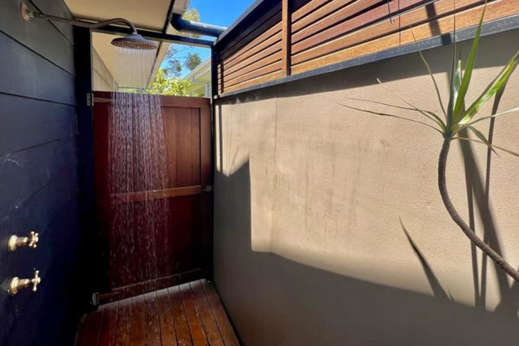 Kookaburra Dreaming by Book Jervis Bay – Only 400m from the beach