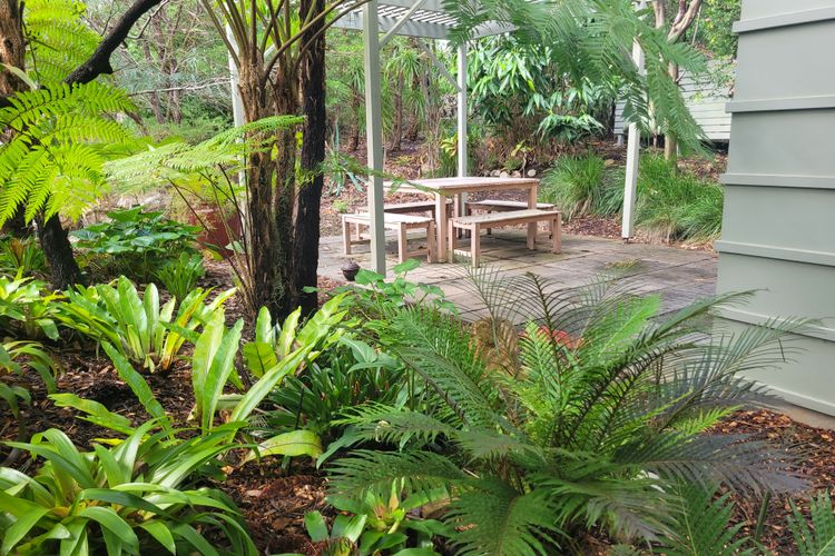 KURRUMBIN! – Vincentia FREE WIFI, FREE LINEN, 300m From the beach